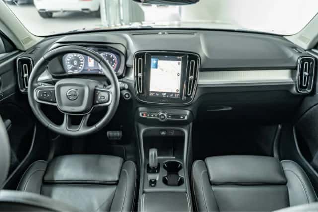 Volvo XC40 (2021) thumbnail 5
