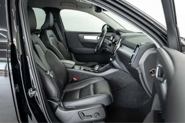 Volvo XC40 (2021) thumbnail 6