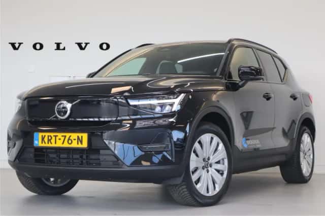 Volvo EX40 (2026) thumbnail 1
