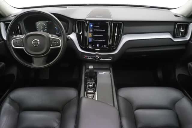 Volvo XC60 (2020) thumbnail 5