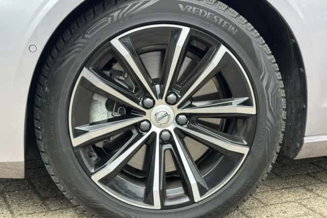 Volvo V60 (2025) thumbnail 6