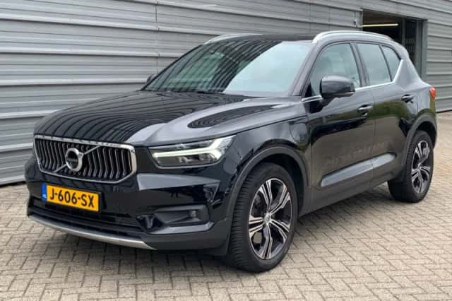 Volvo XC40 (2020) thumbnail 1