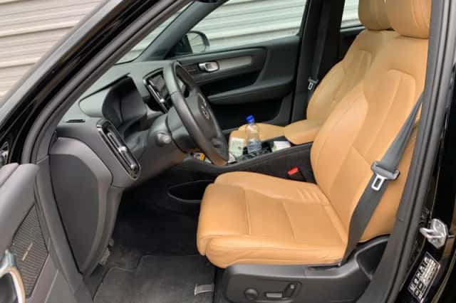 Volvo XC40 (2020) thumbnail 5