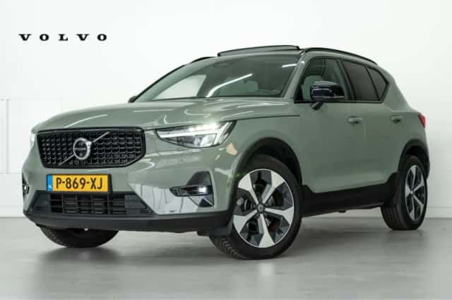 Volvo XC40 (2022) thumbnail 1