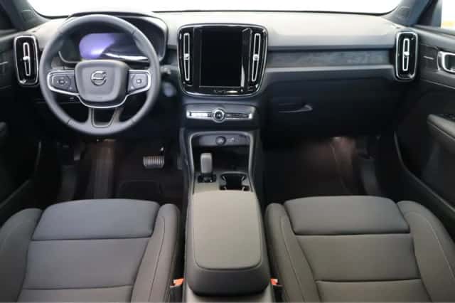Volvo EX40 (2026) thumbnail 5