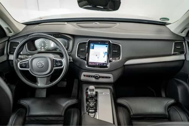 Volvo XC90 (2020) thumbnail 5