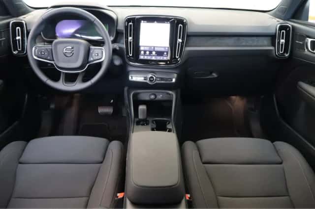 Volvo EX40 (2026) thumbnail 5