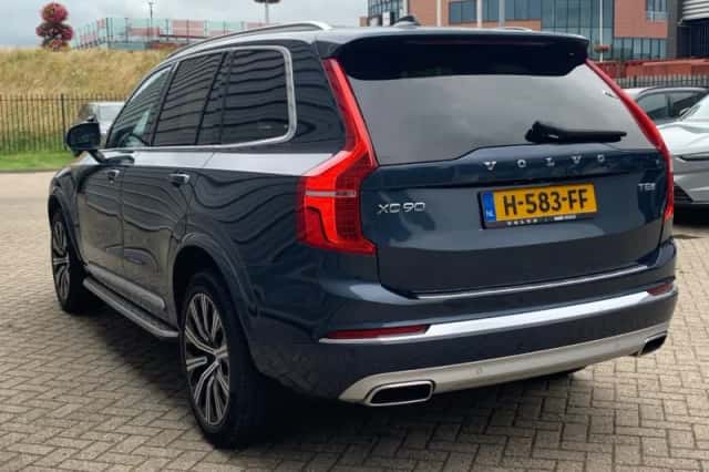 Volvo XC90 (2020) thumbnail 4