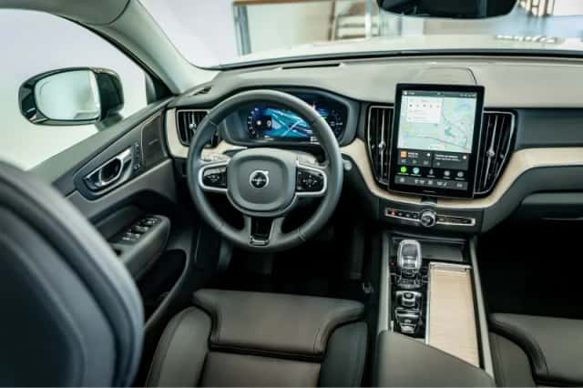 Volvo XC60 (2025) thumbnail 5