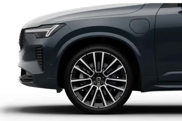 Volvo XC90 (2026) thumbnail 4