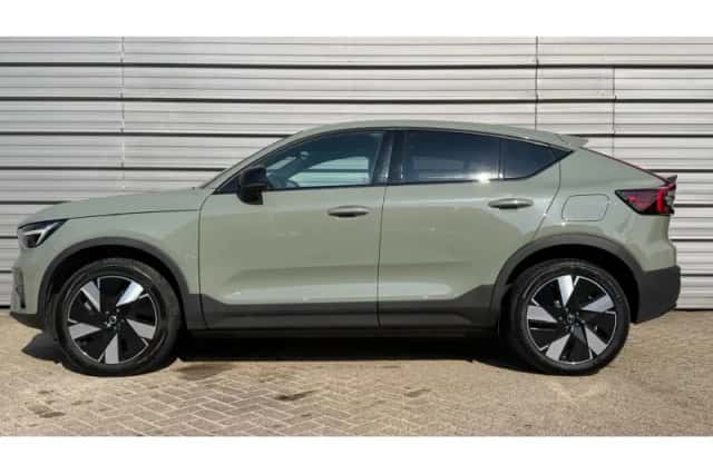 Volvo C40 (2024) thumbnail 2