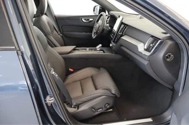 Volvo XC60 (2026) thumbnail 6