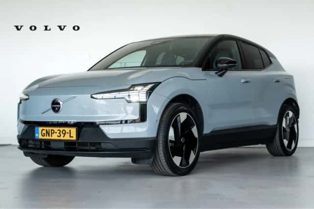 Volvo EX30 (2024) thumbnail 1
