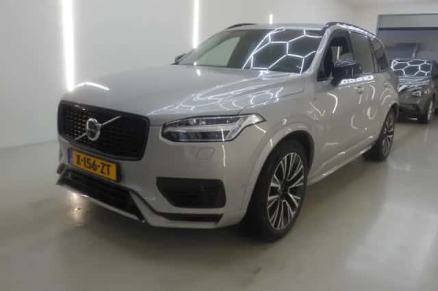 Volvo XC90 (2024) thumbnail 1