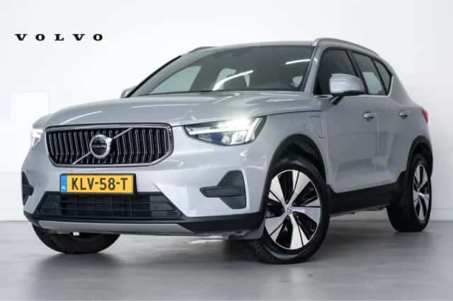 Volvo XC40 (2023) thumbnail 1