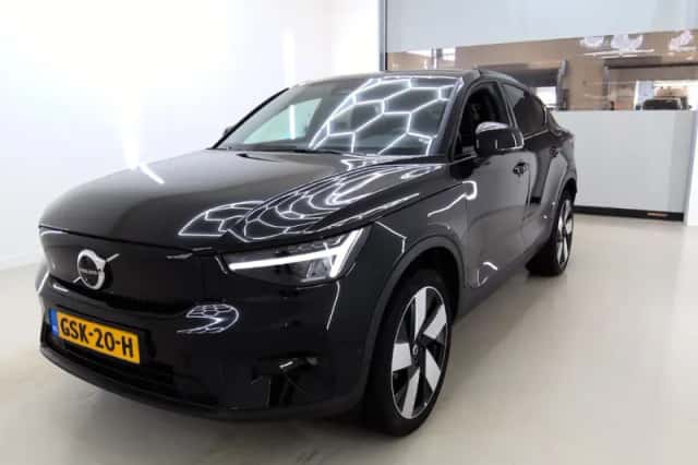 Volvo C40 (2024) thumbnail 1
