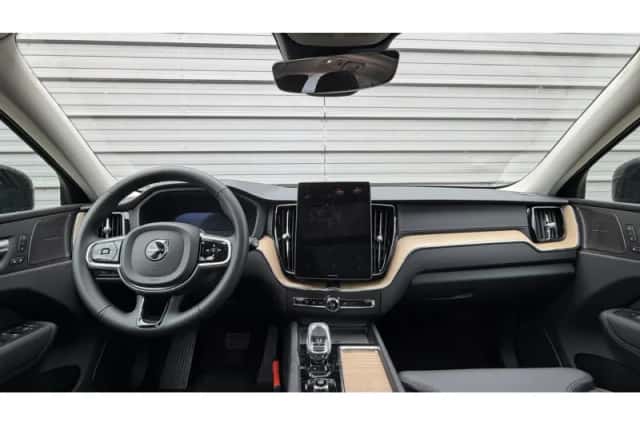 Volvo XC60 (2026) thumbnail 6
