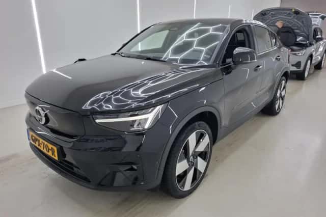 Volvo C40 (2024) thumbnail 1