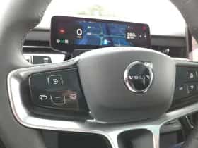 Volvo EX90 (2025) thumbnail 13