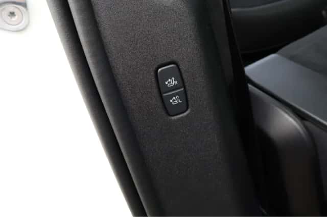 Volvo EX90 (2025) thumbnail 14