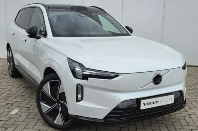 Volvo EX90 (2025) thumbnail 3