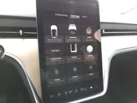 Volvo EX90 (2025) thumbnail 22