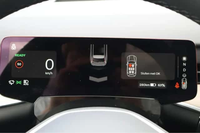 Volvo EX90 (2025) thumbnail 26