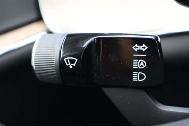 Volvo EX90 (2025) thumbnail 28