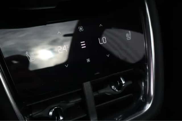 Volvo EX90 (2025) thumbnail 55