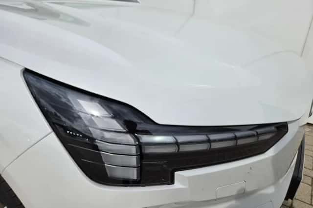 Volvo EX90 (2025) thumbnail 57