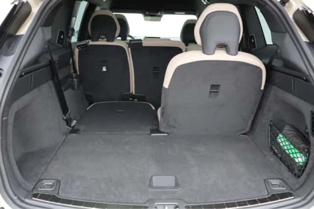 Volvo EX90 (2025) thumbnail 18