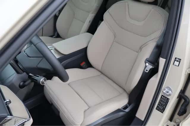 Volvo EX90 (2025) thumbnail 26