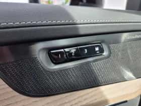 Volvo XC90 (2025) thumbnail 18