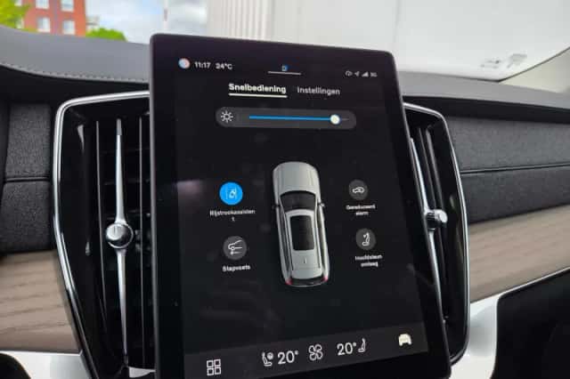Volvo XC90 (2025) thumbnail 27