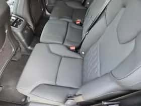 Volvo XC90 (2025) thumbnail 40