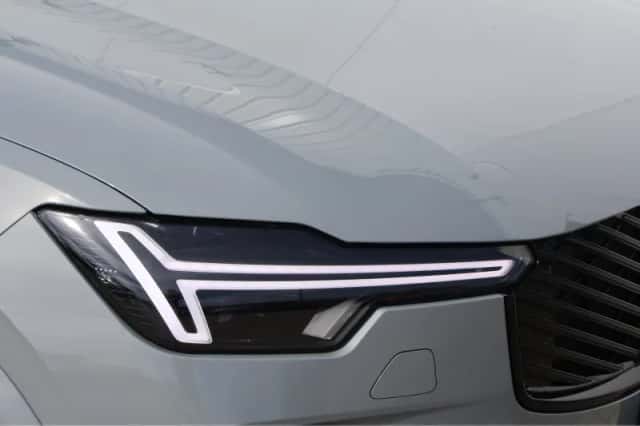 Volvo XC90 (2025) thumbnail 50