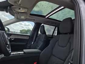 Volvo XC90 (2025) thumbnail 6