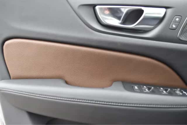 Volvo V60 (2025) thumbnail 16