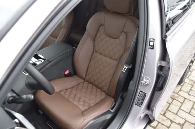 Volvo V60 (2025) thumbnail 4