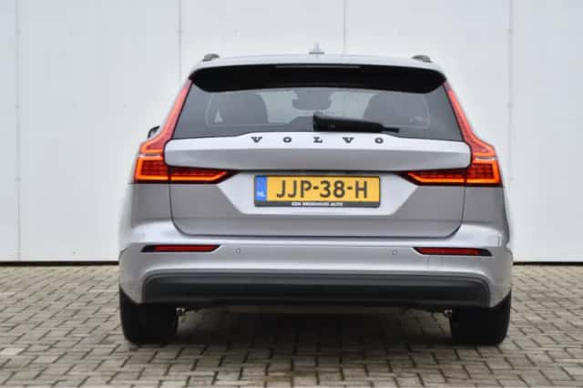 Volvo V60 (2025) thumbnail 10