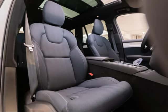Volvo XC90 (2025) thumbnail 11