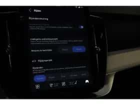 Volvo XC90 (2025) thumbnail 22