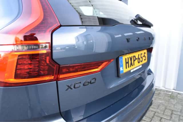Volvo XC60 (2025) thumbnail 14