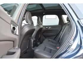 Volvo XC60 (2025) thumbnail 31