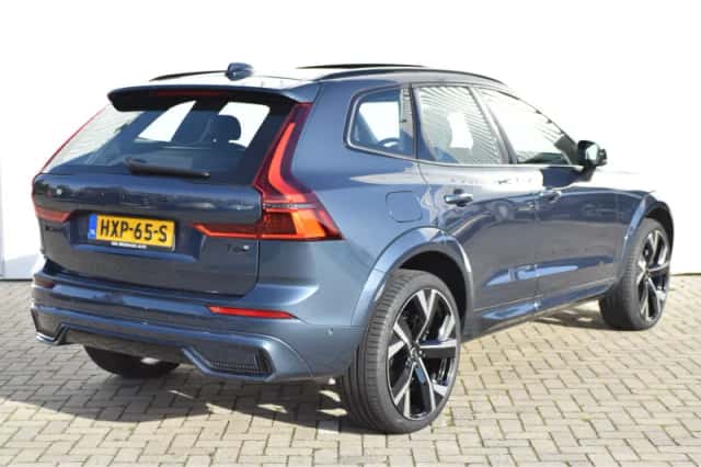 Volvo XC60 (2025) thumbnail 9