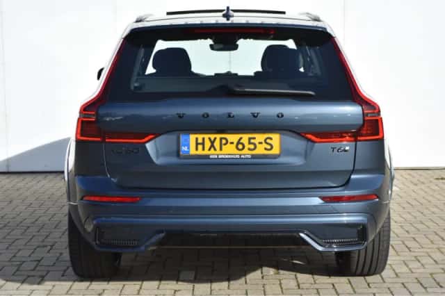 Volvo XC60 (2025) thumbnail 10