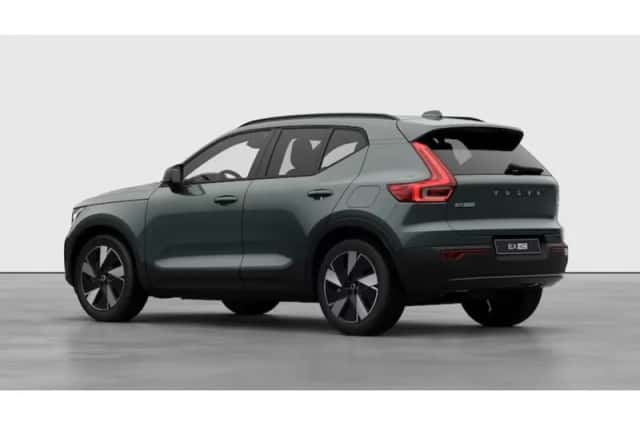 Volvo EX40 (2025) thumbnail 3
