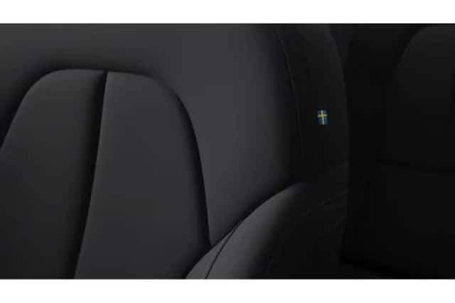 Volvo EX40 (2025) thumbnail 10