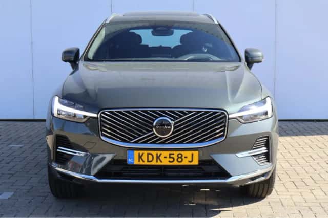 Volvo XC60 (2026) thumbnail 2