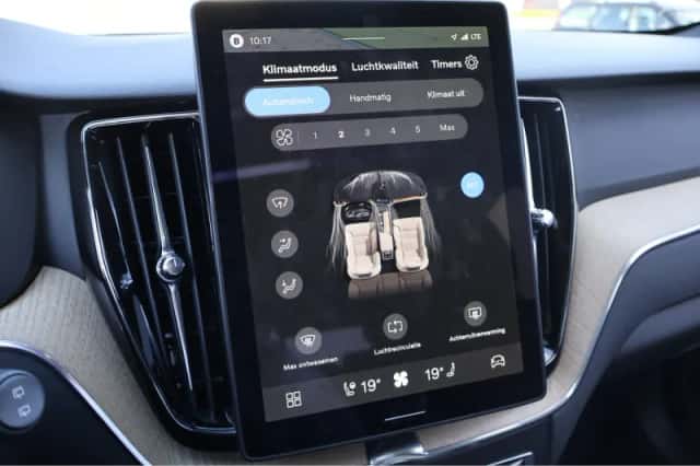 Volvo XC60 (2026) thumbnail 21